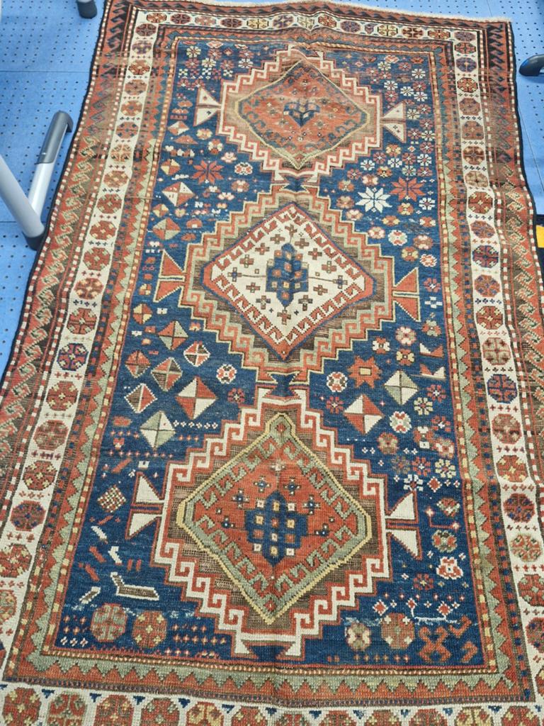 Handgeknoopt vintage Kazak-stijl kleed - 135 x 220 cm, Ophalen of Verzenden, Blauw, Rechthoekig, 200 cm of meer