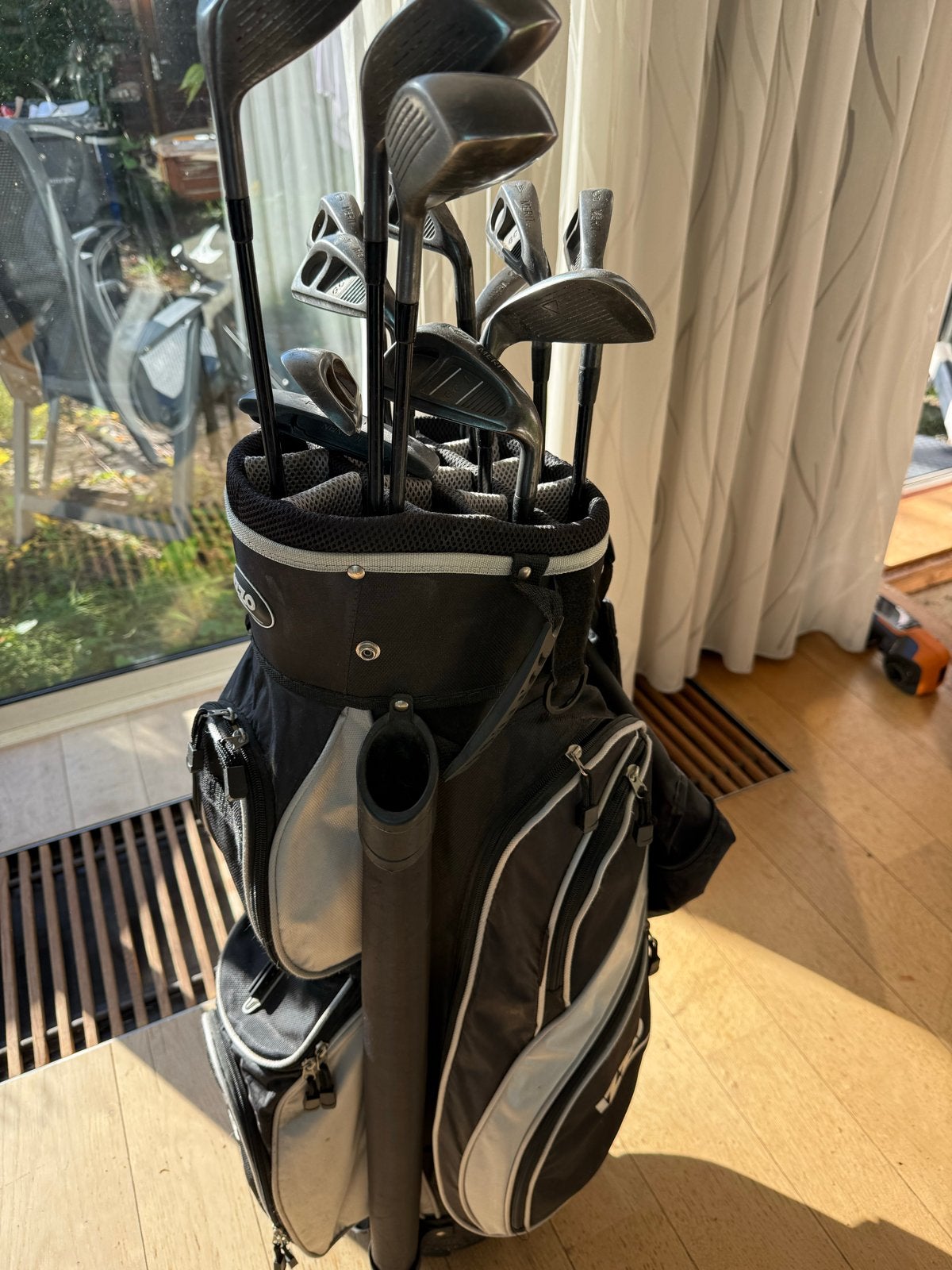 Complete golfsets met 3 tassen, 2 karren en accessoires, Ophalen of Verzenden, Gebruikt, Set, Overige merken