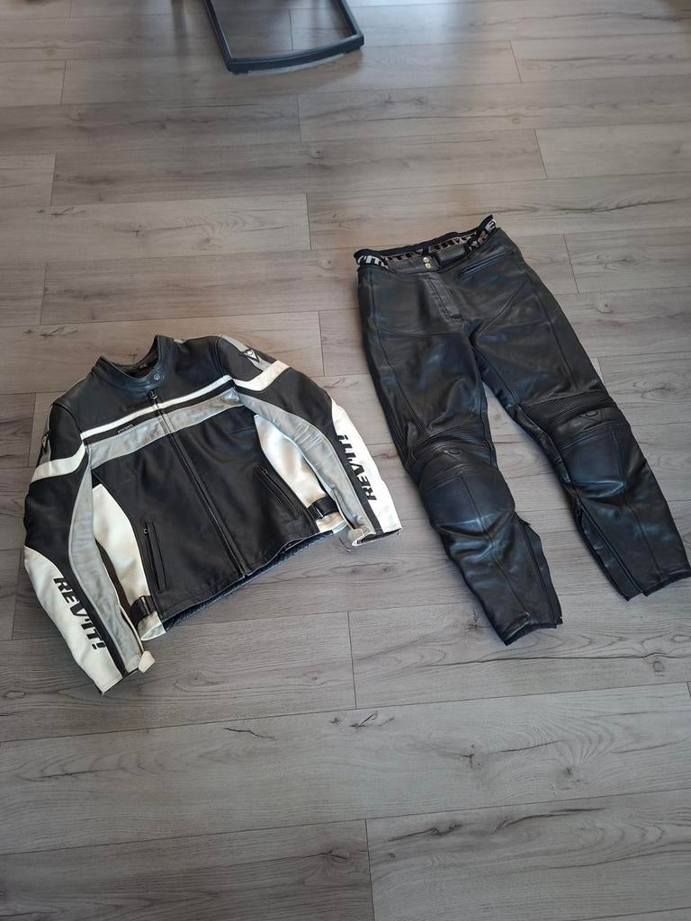 Rev'it Motorpak Dames - Jas 46, Broek 42 short - Leer, Motoren, Kleding | Motorkleding, Combipak, Dames, Tweedehands, Ophalen of Verzenden