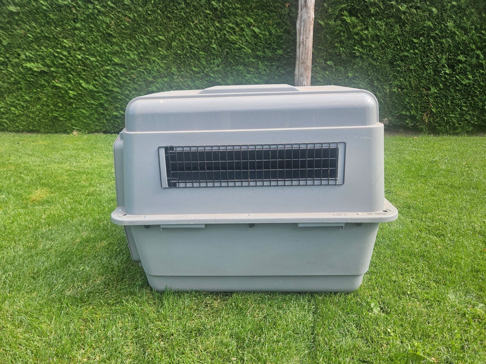 Reisbench, transportbox Hond 80x56x63cm, Dieren en Toebehoren, Transportboxen, Ophalen, Gebruikt