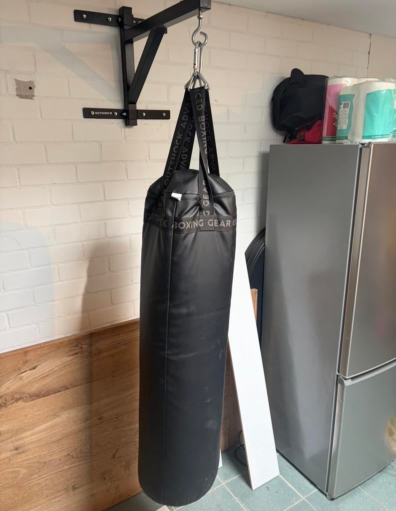 Outshock Bokszak 500 Strike - 32kg, Ophalen, Zo goed als nieuw, Bokszak