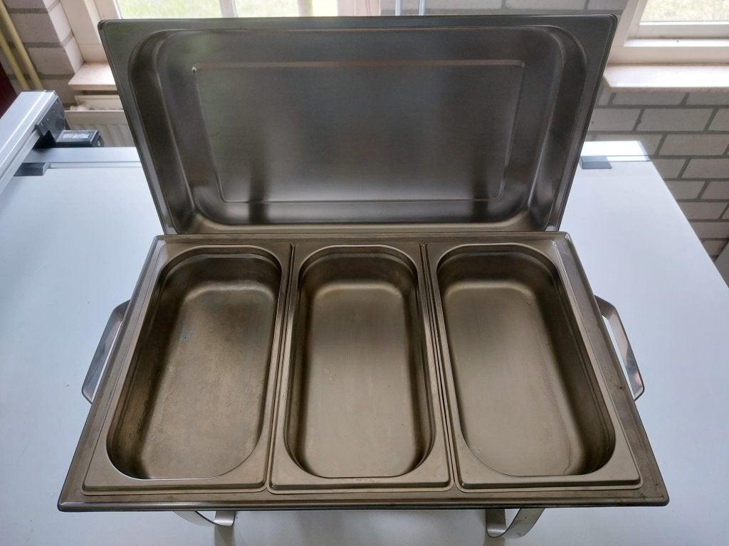 2 rechauds / chafing incl GN ½+1/3 containers en 21 pasta's, Overige typen, Ophalen of Verzenden, Zo goed als nieuw, Metaal