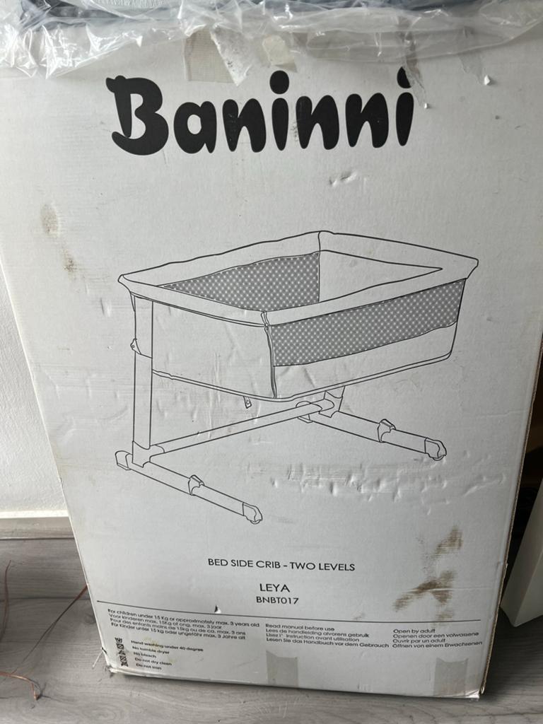 Baninni Leya Bed Side Crib - Twee Niveaus co-sleeper, Ophalen of Verzenden, Gebruikt, Wieg