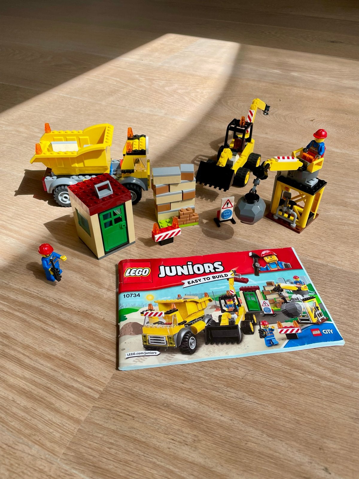Lego Juniors 10734: sloopterrein met kiepwagen en kraan, Lego, Ophalen of Verzenden, Compleet, Complete set