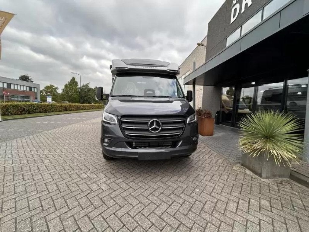 Adria Coral Supreme 650 SL Luxe Adria Mercedes, Luifel, Vloeistofverwarming, Bedrijf, Tot en met 3