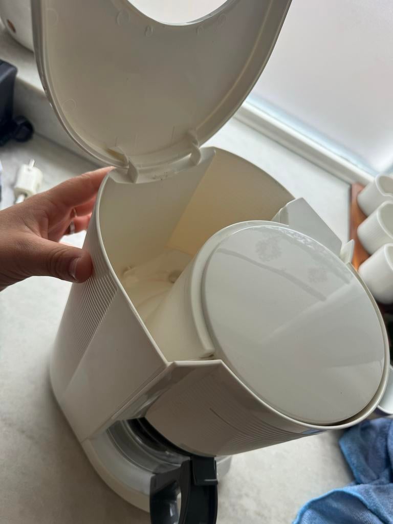 Kenwood Koffiezetapparaat - Wit, Goede Staat, Ophalen, Gebruikt, 10 kopjes of meer, Koffiemachine