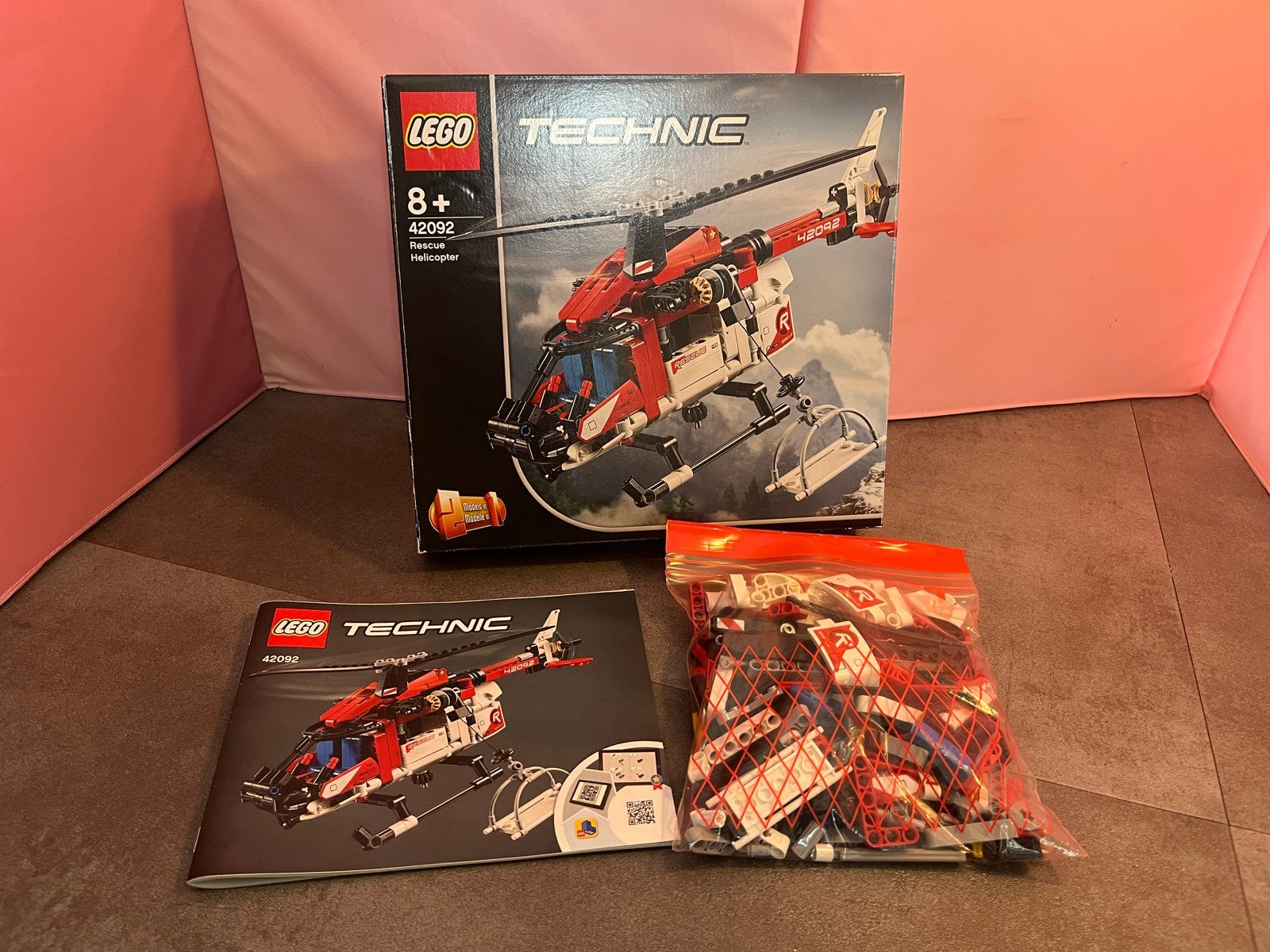 Lego Technic 42092 Reddingshelikopter met doos en boekje, Gebruikt, Lego, Ophalen of Verzenden, Complete set