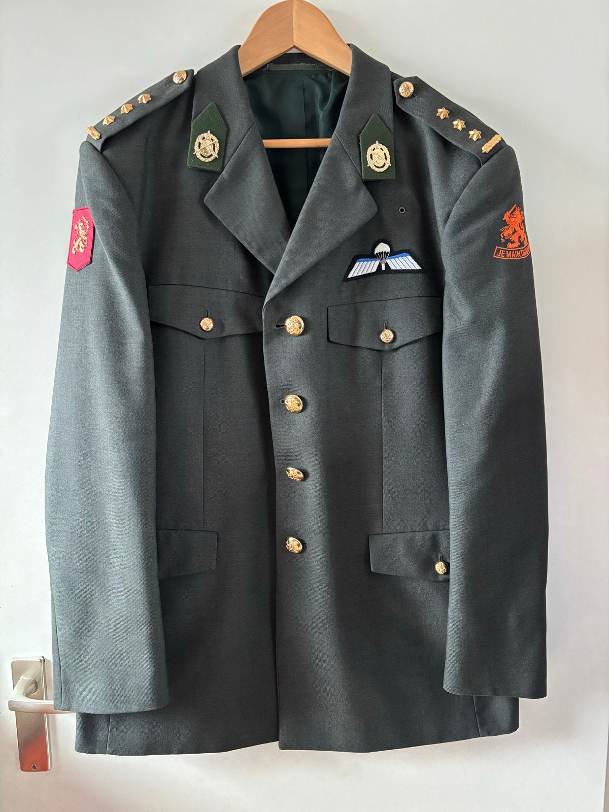 DT2000 jas Militair Attaché kolonel nestel brevet plek, Verzenden, Landmacht, Nederland, Kleding of Schoenen