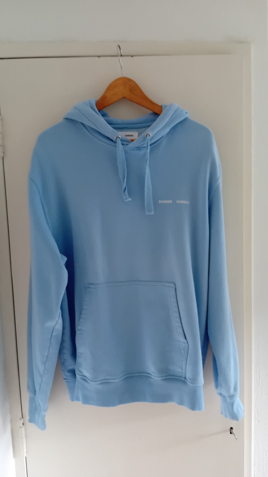 Samsoe Samsoe sweater hoodie lichtblauw M, Kleding | Dames, Maat 38/40 (M), Blauw, Ophalen of Verzenden, Zo goed als nieuw