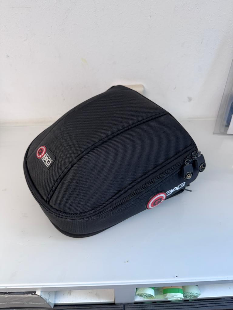 Afritsbare Motortas / Tanktas - QBag, Motoren, Ophalen of Verzenden, Gebruikt