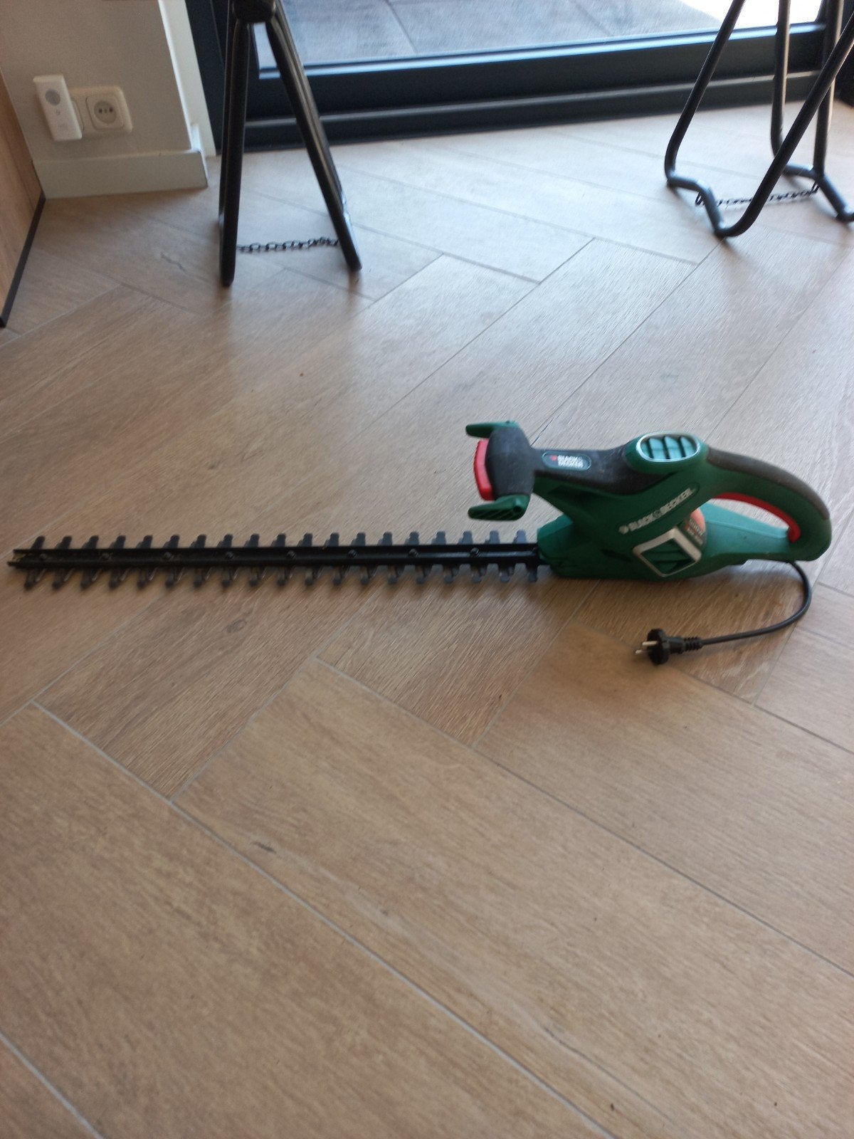 Heggenschaar Black Decker snoer  hoes Haag tuin, Tuin en Terras, Ophalen, Gebruikt, Elektrisch, BLack + Decker.