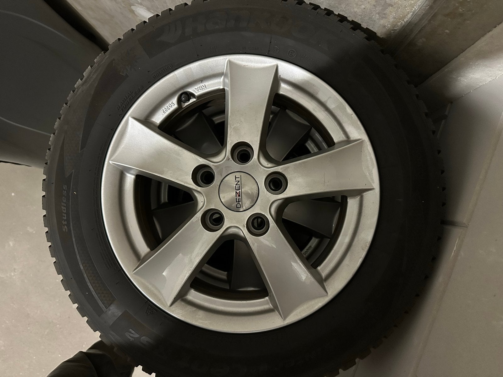 Winterbanden met velgen - Hankook Winter i*cept RS2, Ophalen, Gebruikt