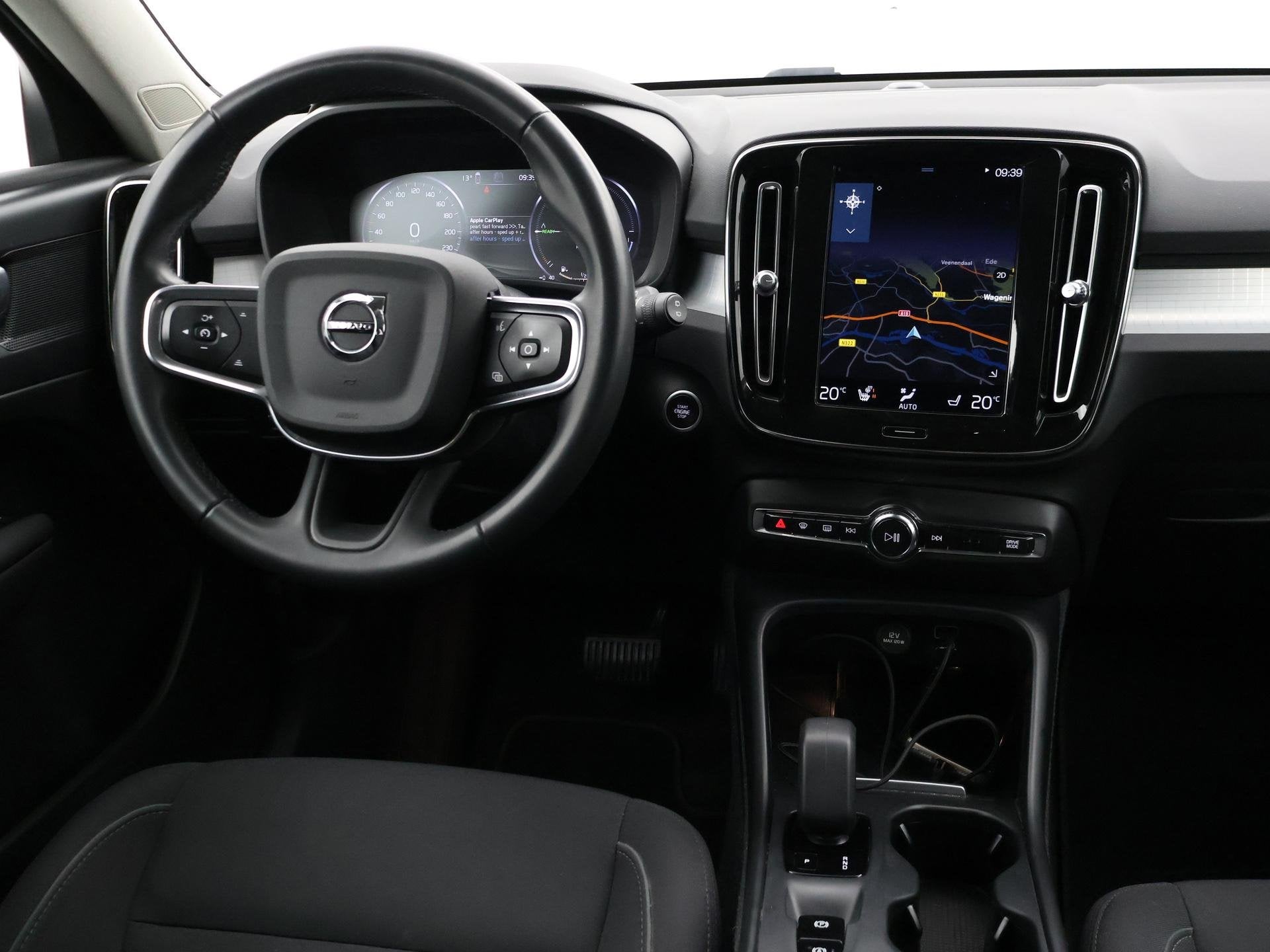 Volvo XC40 1.5 T5 RECHARGE 262 PK PLUG-IN INSCRIPTION + WEGK, Stof, Euro 6, 1712 kg, Plug-in hybride