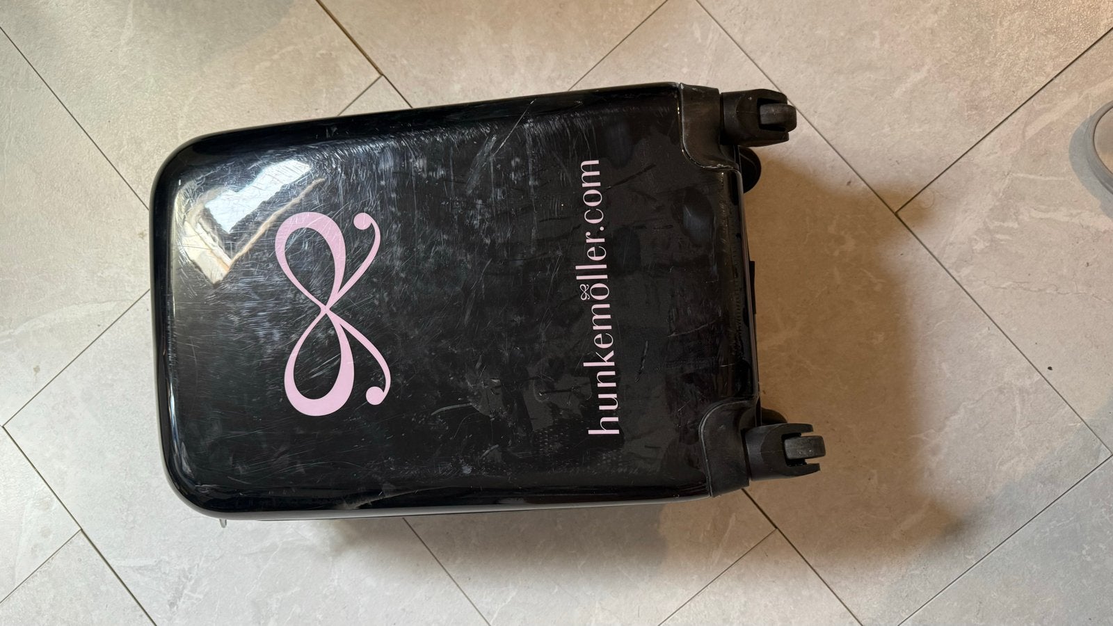 Hunkemöller Handbagage Koffer - Zwart met Roze Logo, Ophalen, Gebruikt, 20 tot 30 cm, Zwart