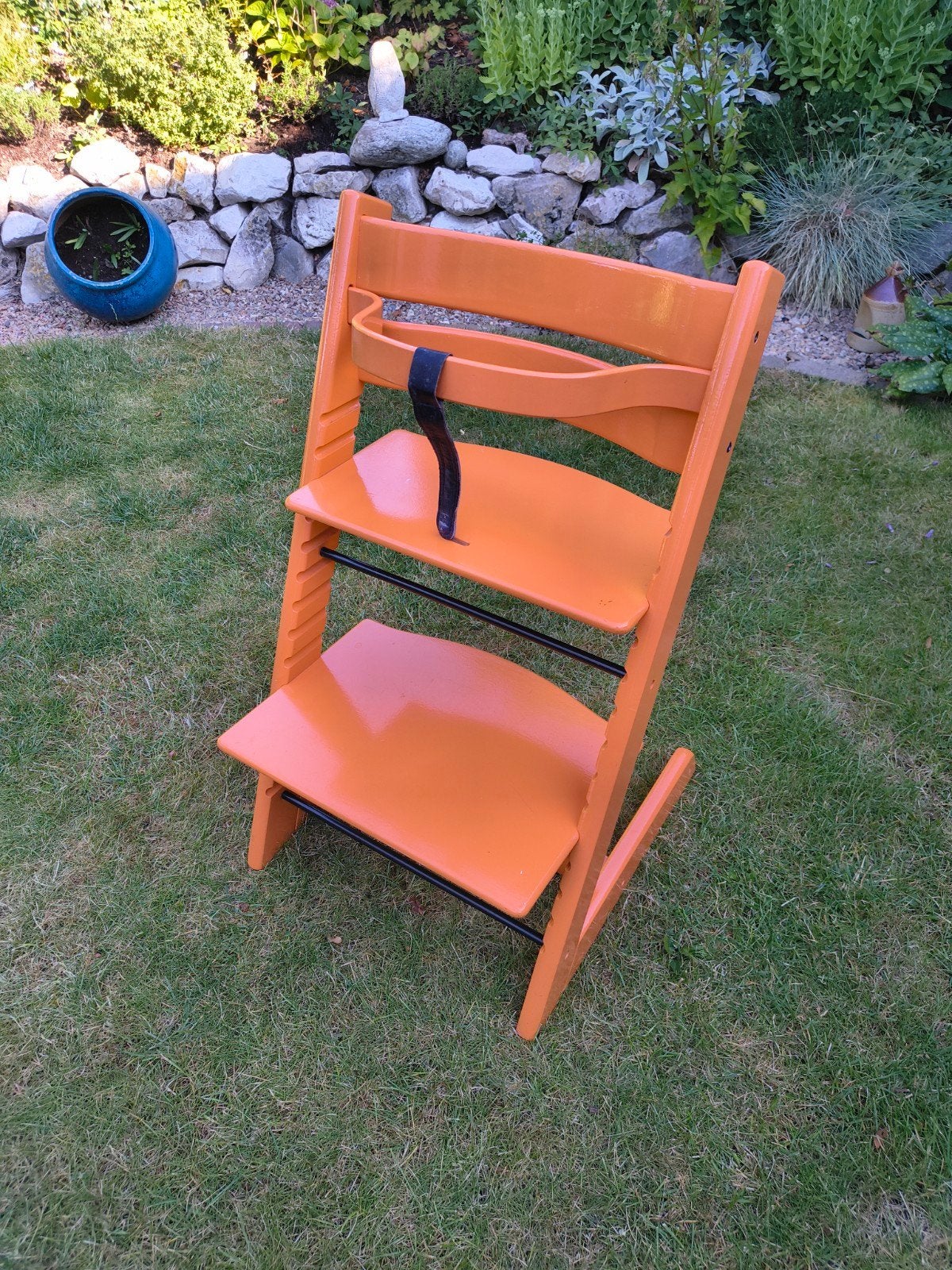 Stokke Tripp Trapp kinderstoel - Oranje, Kinderen en Baby's, Kinderstoelen, Ophalen, Gebruikt, Meegroeistoel, Aanschuifbaar