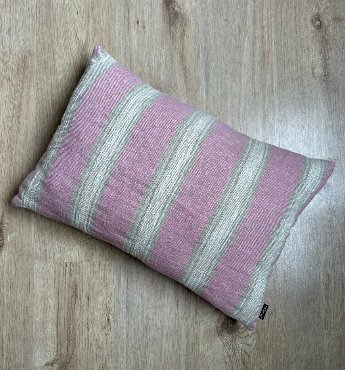 HKliving sierkussen 40 x 60 cm., Ophalen, Zo goed als nieuw, Roze, Rechthoekig
