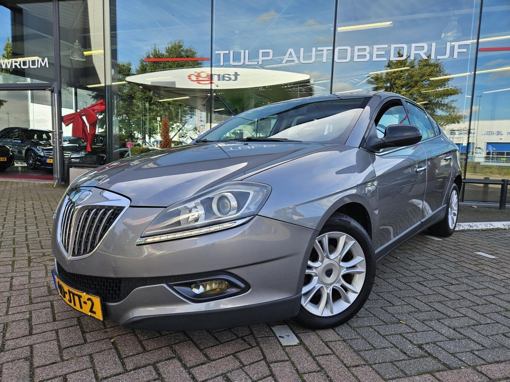 Lancia Delta 1.4-16V Argento Nette staat! Airco Clima Trekha, Auto's, Stof, Gebruikt, 4 cilinders, Origineel Nederlands