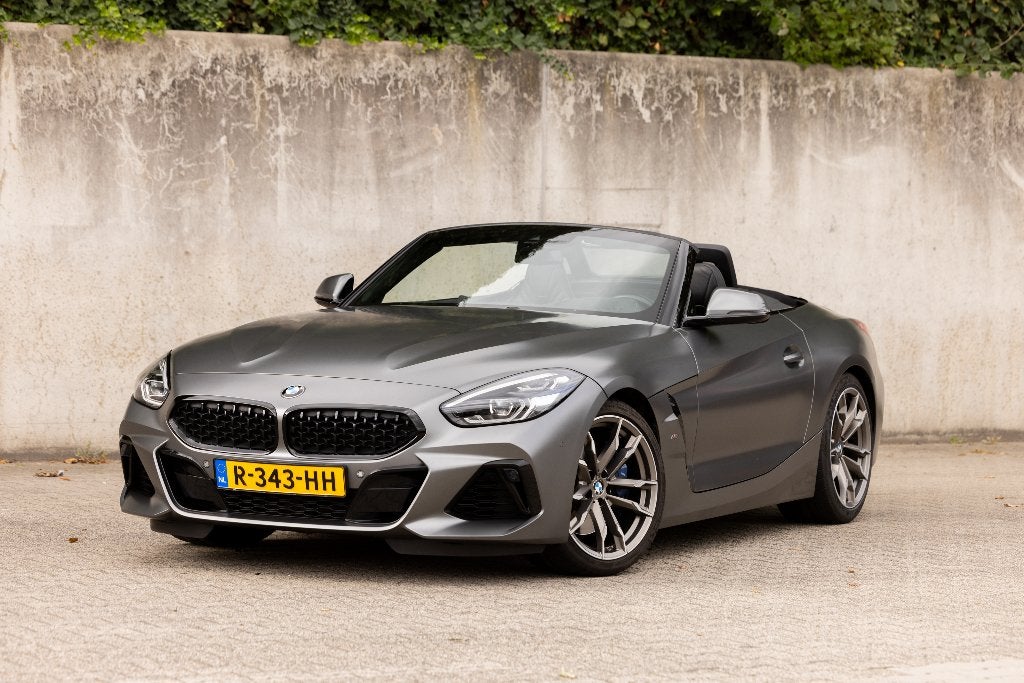 BMW Z4 M40i High Executive | Frozen Grey mat | Heads-Up, Auto's, Automaat, Dealer onderhouden, Achterwielaandrijving, Zwart