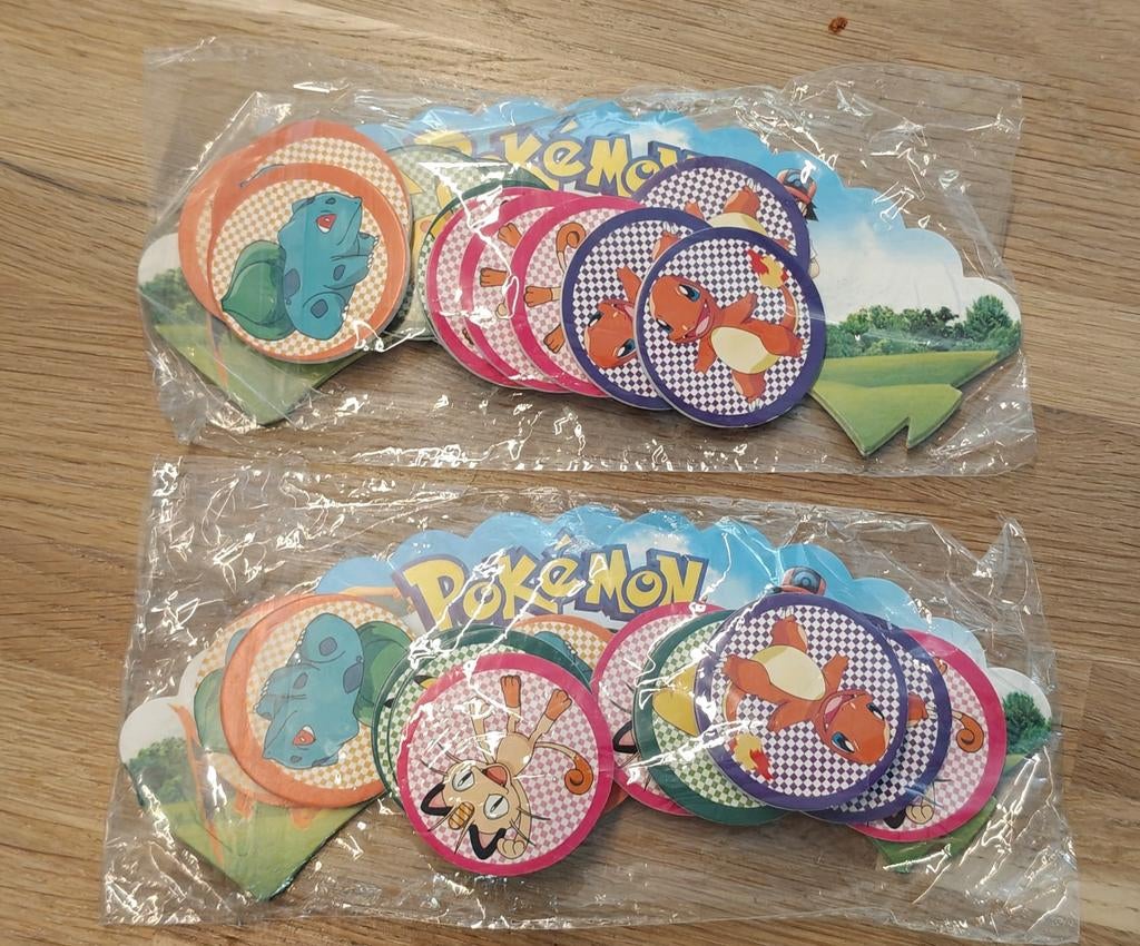 Pokemon cupcake wrappers 2 x 12 stuks, Ophalen of Verzenden