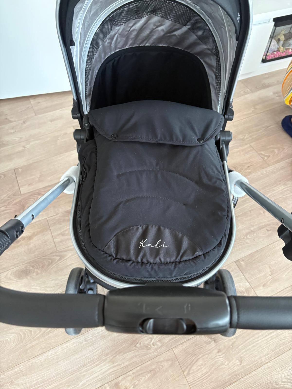 Kinderwagen, Kinderen en Baby's, Kinderwagens en Combinaties, Ophalen of Verzenden, Zo goed als nieuw, Overige merken
