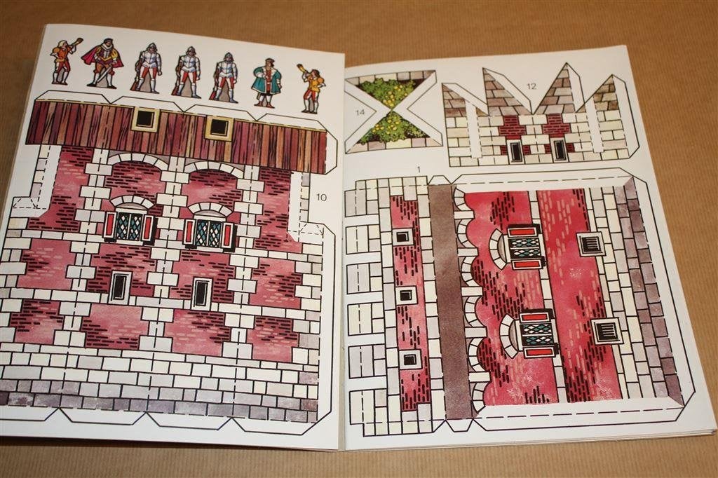 Make-a-model Castle. Bouwplaat-boek., Ophalen of Verzenden, Gelezen, Overige onderwerpen