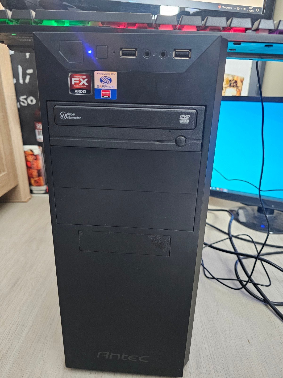 Gaming PC met NVIDIA GeForce GTX 660 Ti en 2x monitor, Computers en Software, Desktop Pc's, Met monitor, Gebruikt, AMD FX, Onbekend