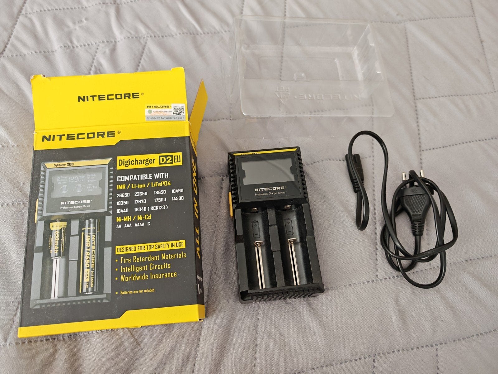 Nitecore D2, Ophalen of Verzenden, Zo goed als nieuw
