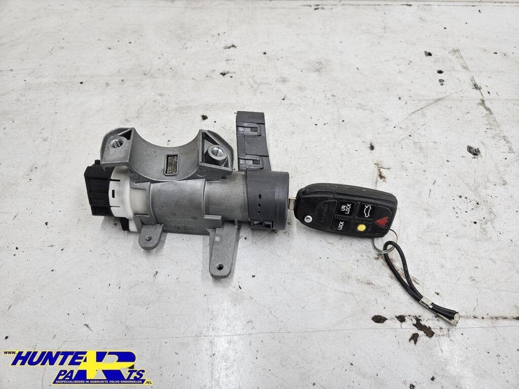 Contactslot + sleutel Volvo V70/S60/XC90 ('00-'08) 8626324, Auto-onderdelen, Gebruikt, Ophalen of Verzenden, Volvo