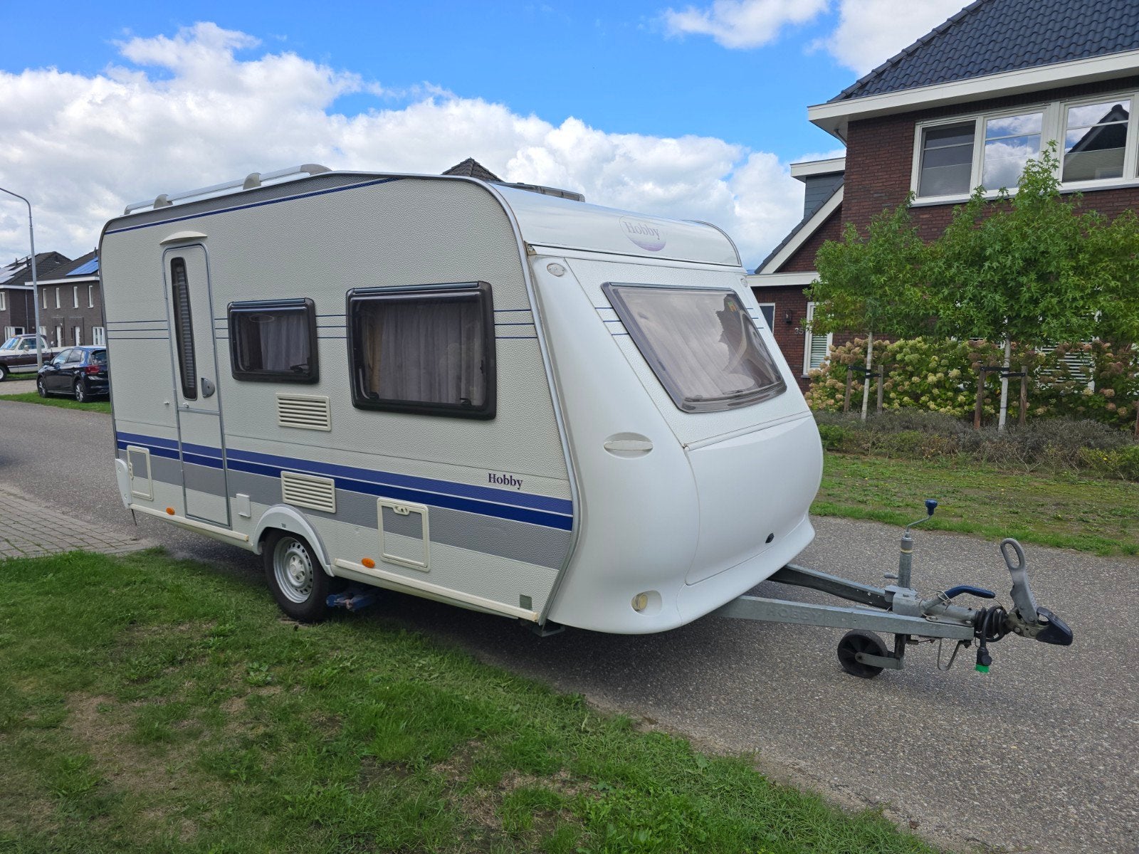 Hobby 400 SF 2008 met mover en verzwaarde as!!, Caravans en Kamperen, Hobby, Treinzit, 750 - 1000 kg, Particulier