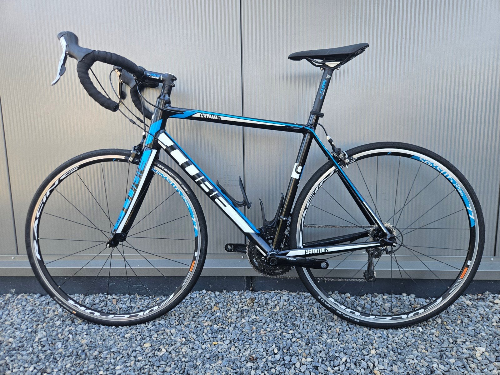 Cube Peloton Pro racefiets - Shimano 105 / Tiagra - 58cm, 28 inch, Velgrem, Aluminium, 57 tot 61 cm