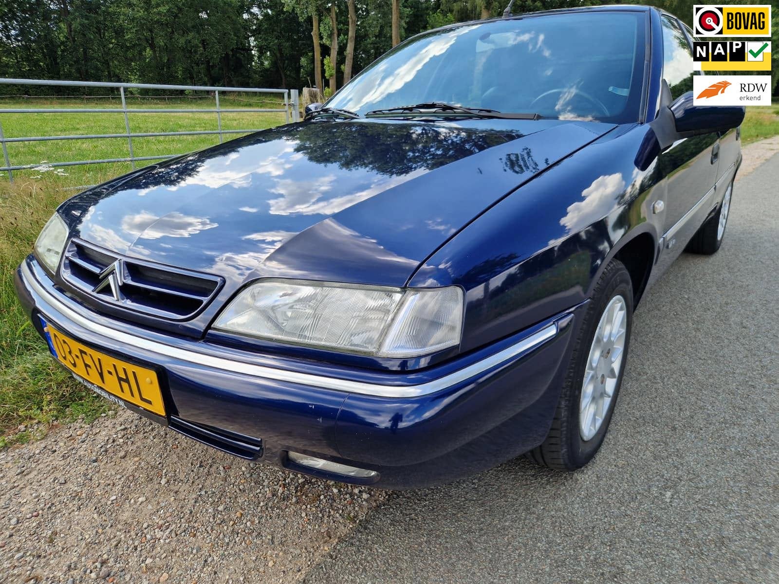 Citroen Xantia 1.8i-16V Millésime vol leder en airco, Gebruikt, Zwart, 4 cilinders, Bedrijf
