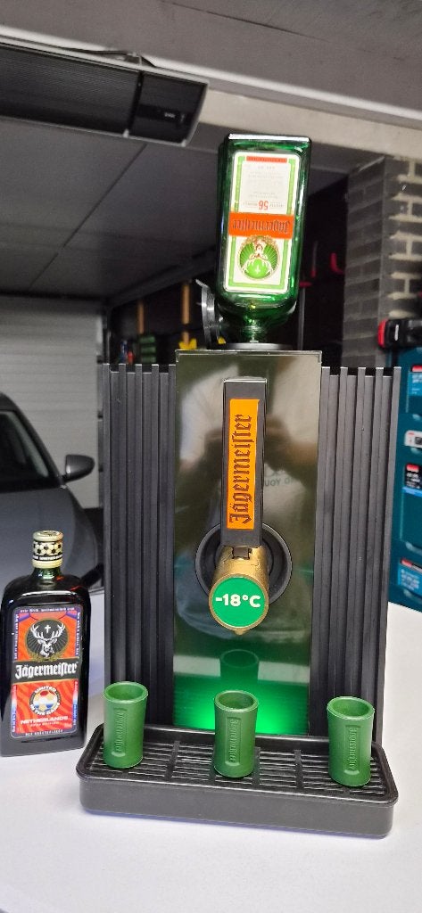 Jagermeister 3 bottle shotjes tap  2.0, Witgoed en Apparatuur, Ophalen of Verzenden, Zo goed als nieuw, Overige merken