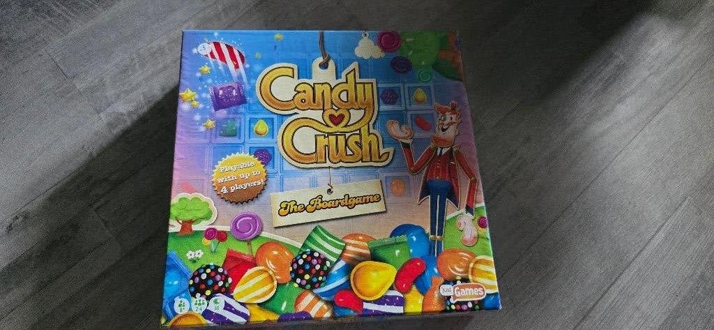 Candy Crush bordspel, Hobby en Vrije tijd, Gezelschapsspellen | Bordspellen, Ophalen of Verzenden, Zo goed als nieuw, Just Games