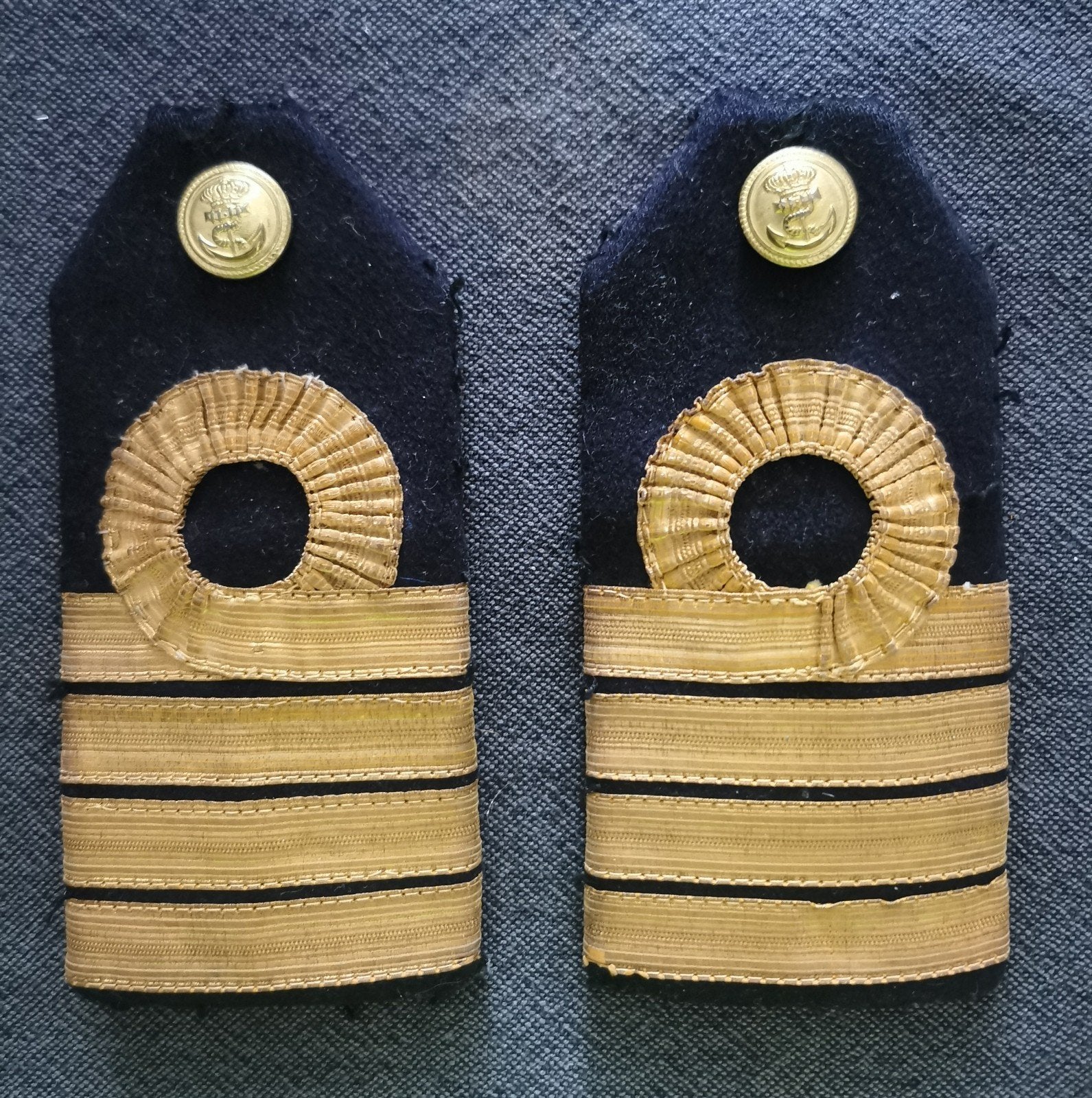 2 rangen officier marine, Verzenden, Marine, Nederland, Embleem of Badge