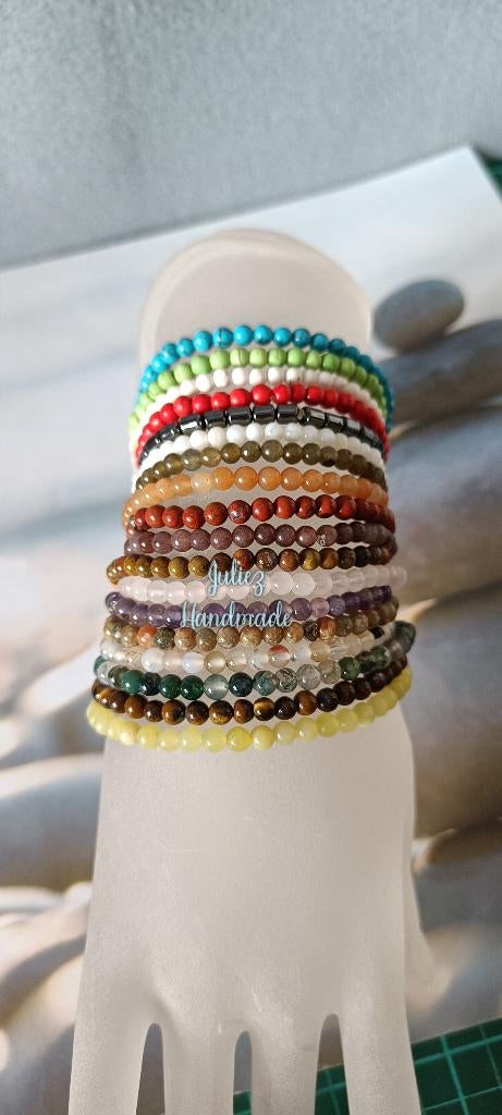 Echte Natuurstenen armbandjes 4mm "Juliez handmade" op=op, Sieraden, Tassen en Uiterlijk, Armbanden, Nieuw, Overige materialen