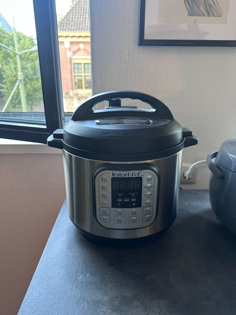 Instantpot duo 5.7l, Ophalen, Gebruikt, Gietijzer