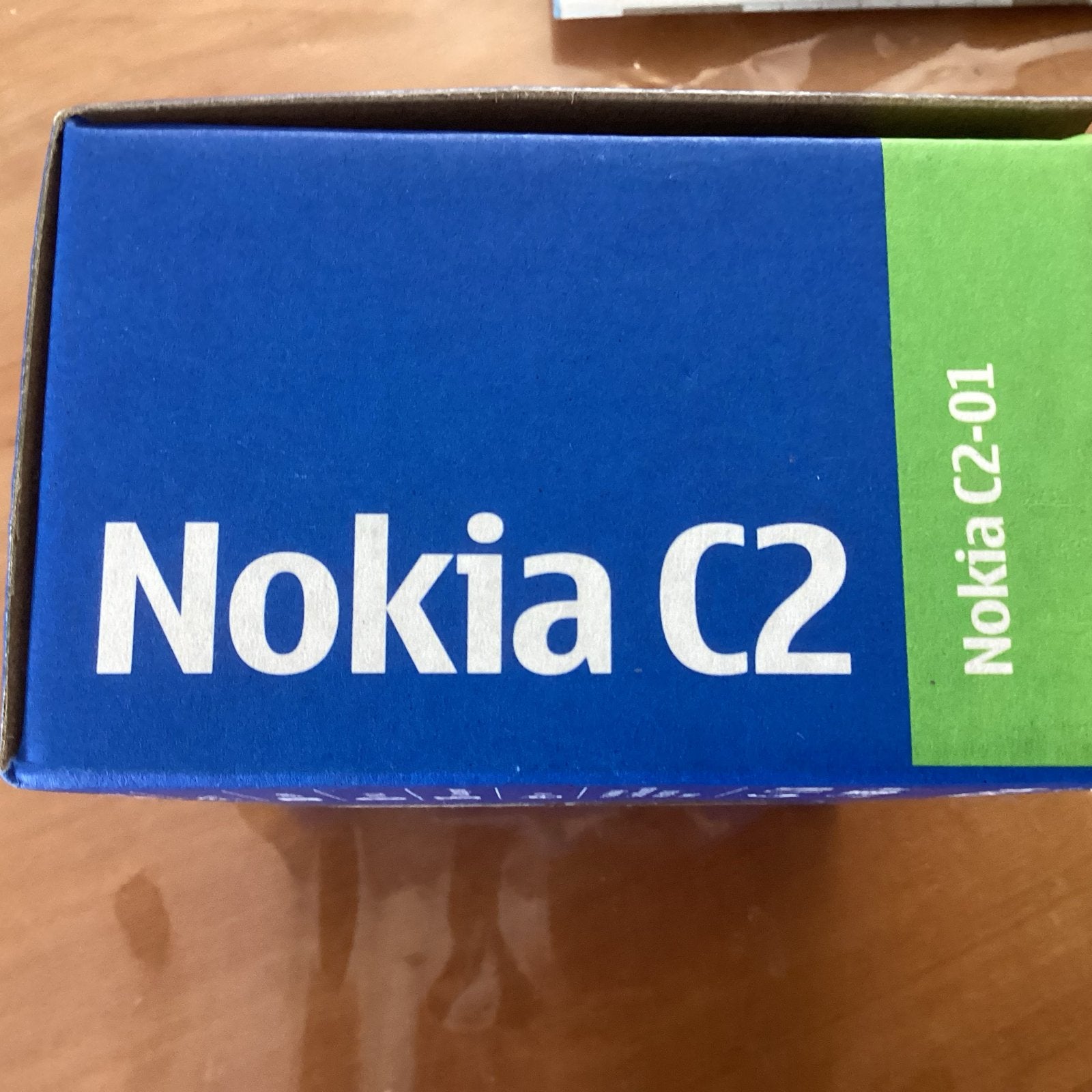 Nokia C2-01 - Klassieke telefoon met 3.2 MP camera, Ophalen, Zwart, Fysiek toetsenbord, Nieuw