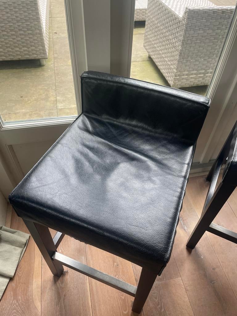 3 Stuks Piet Boon Saar barkrukken  Zwart leer vanaf 250,- ps, Huis en Inrichting, Barkrukken, Ophalen, Gebruikt, Met voetsteun