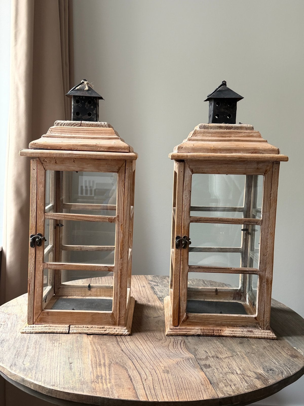 Sfeervolle windlichten, Huis en Inrichting, Woonaccessoires | Kandelaars en Kaarsen, Ophalen, Windlicht, Nieuw, 54 cm