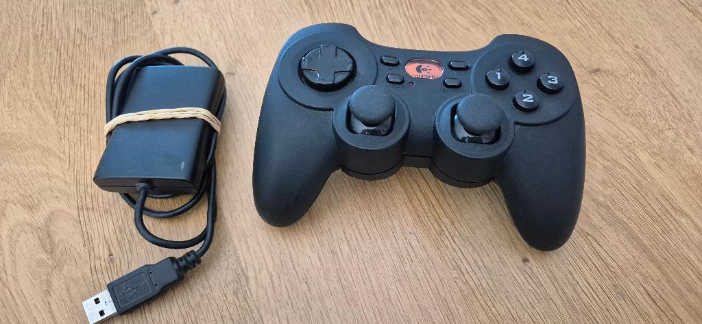 Logitech Cordless RumblePad 2 draadloze gamecontroller, Computers en Software, Joysticks, Ophalen, Gebruikt, Logitech