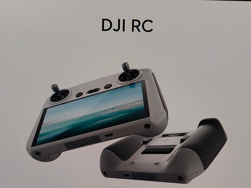 DJI RC afstandsbediening met ingebouwd scherm, Audio, Tv en Foto, 250 tot 900 gram, Cameradrone, Ophalen of Verzenden, Zo goed als nieuw