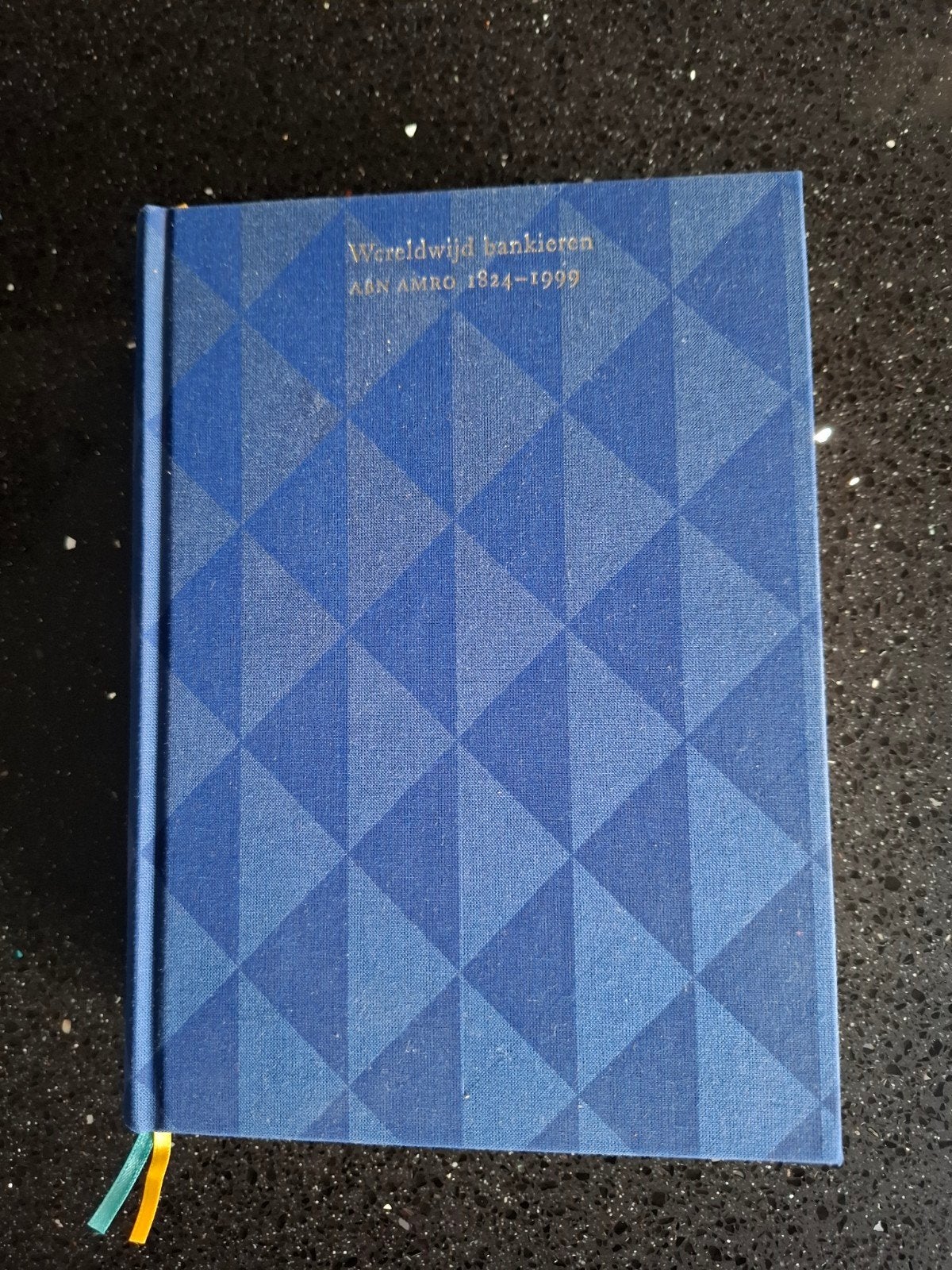Wereldwijd bankieren ABN AMRO 1824-1999, Ophalen of Verzenden, Zo goed als nieuw