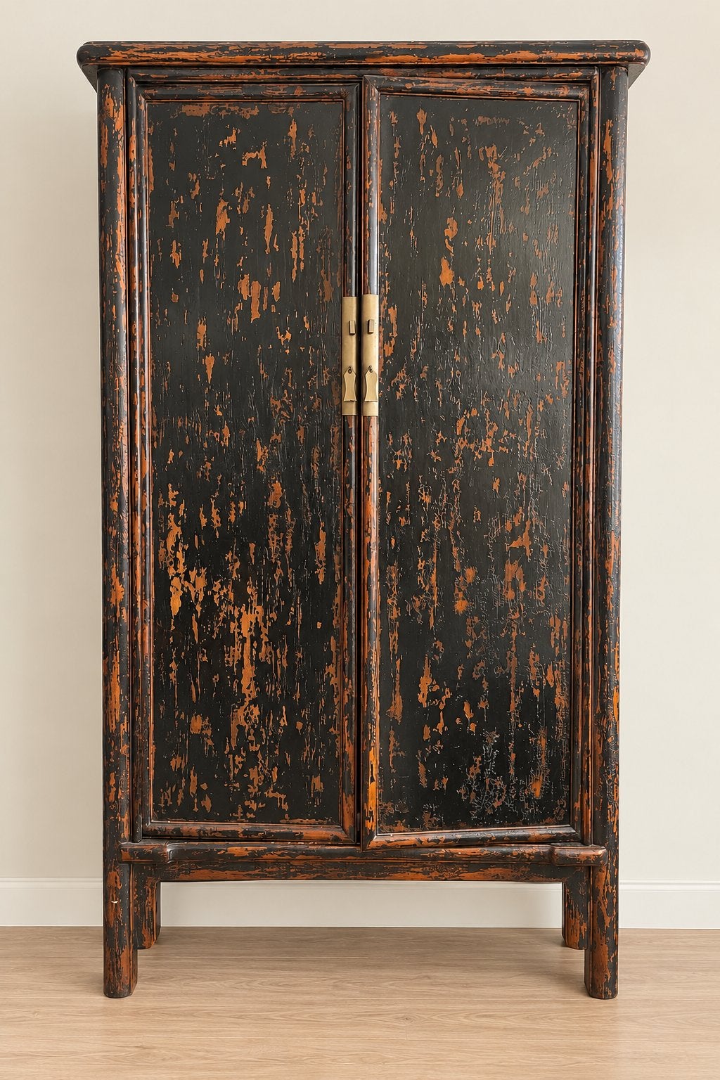Antieke kast, zwart met goud/bruine accenten, Antiek en Kunst, Ophalen