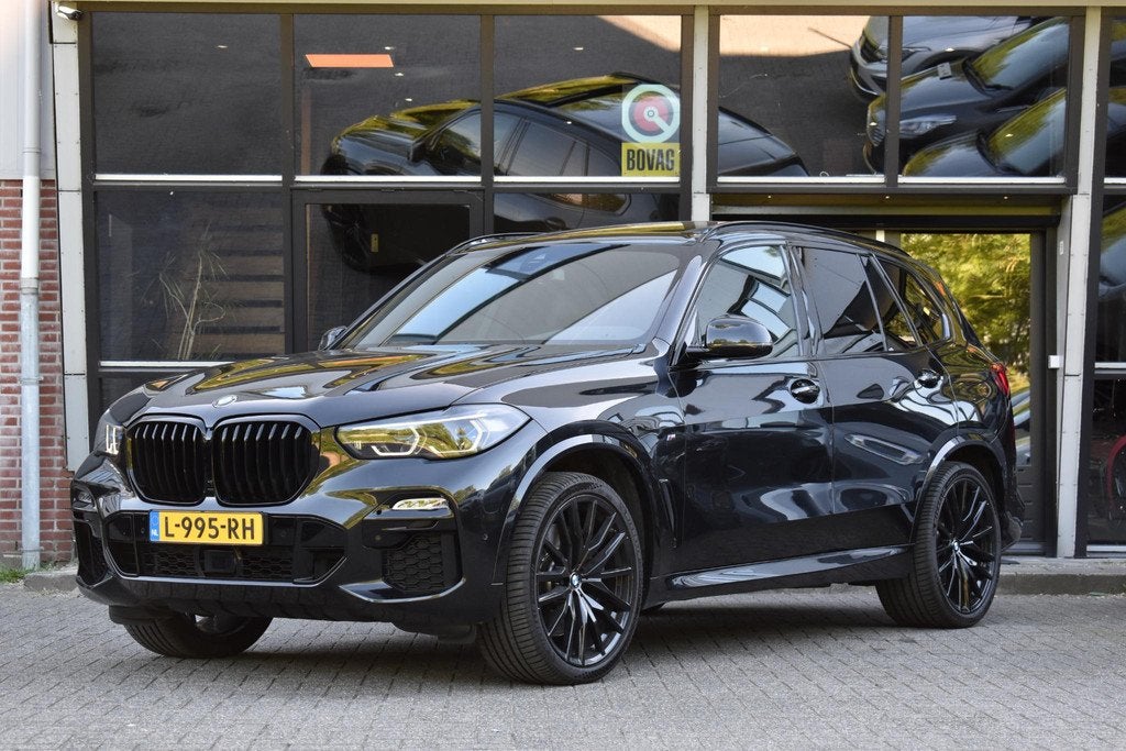 BMW X5 M50i M-Sport Pano Laser Skylounge HK 360Camera, Auto's, BMW, Gebruikt, Met garantie (alle), Zwart, 530 pk