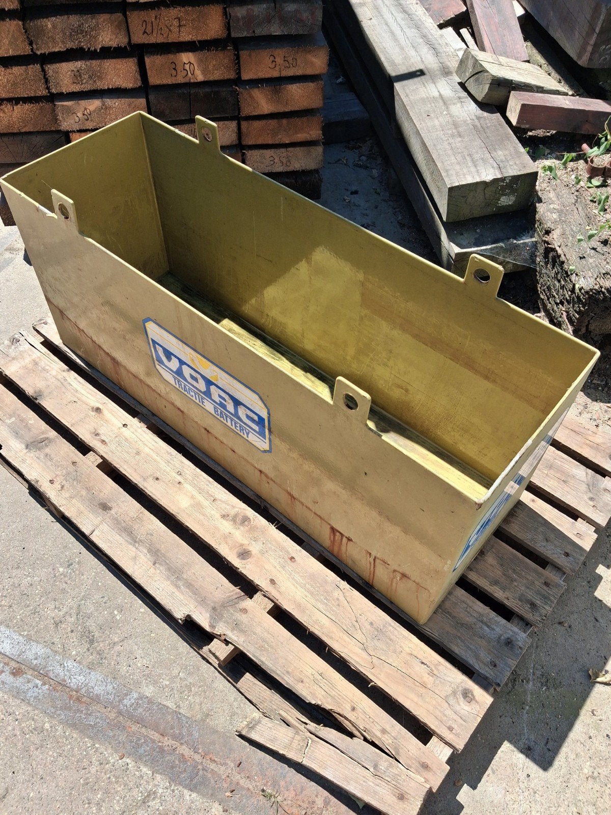 Voac battery bak met hijsogen., Ophalen