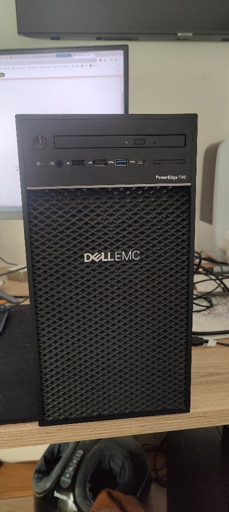 Dell PowerEdge T40 tower server, Computers en Software, Ophalen, Gebruikt, 1024 GB, 3 tot 4 Ghz