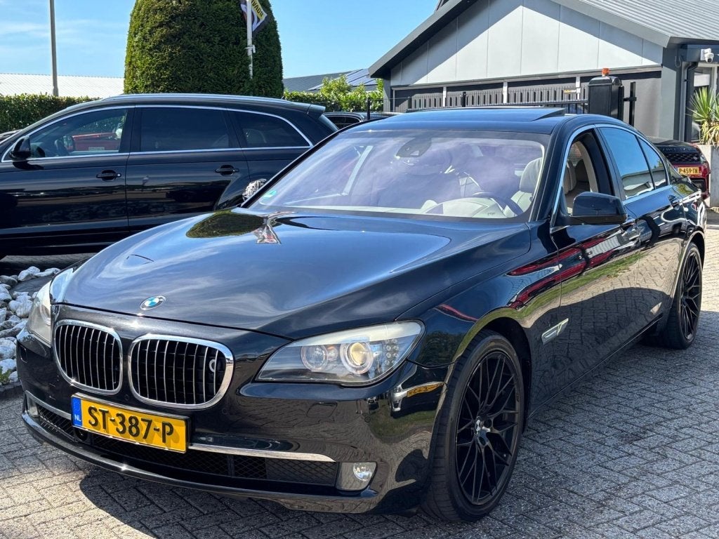 BMW 7 Serie 750i V8 High Executive 2008 Zwart Vol Opties, Auto's, Automaat, Euro 5, Gebruikt, 8 cilinders