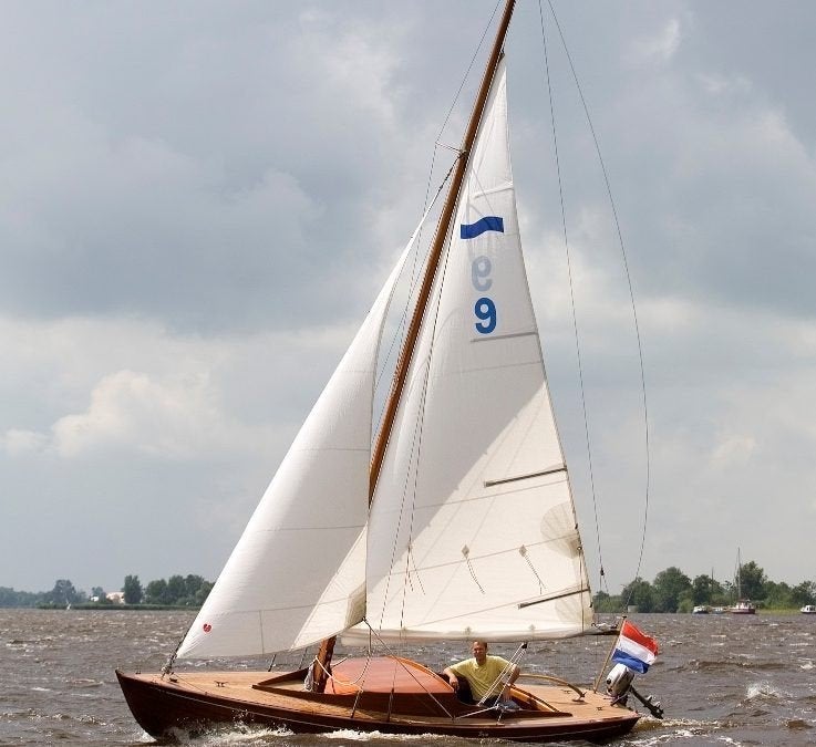 Klassiek houten zeilboot: Rivierklasse ISLE, Ophalen, Gebruikt, 5 pk, Vaste kiel