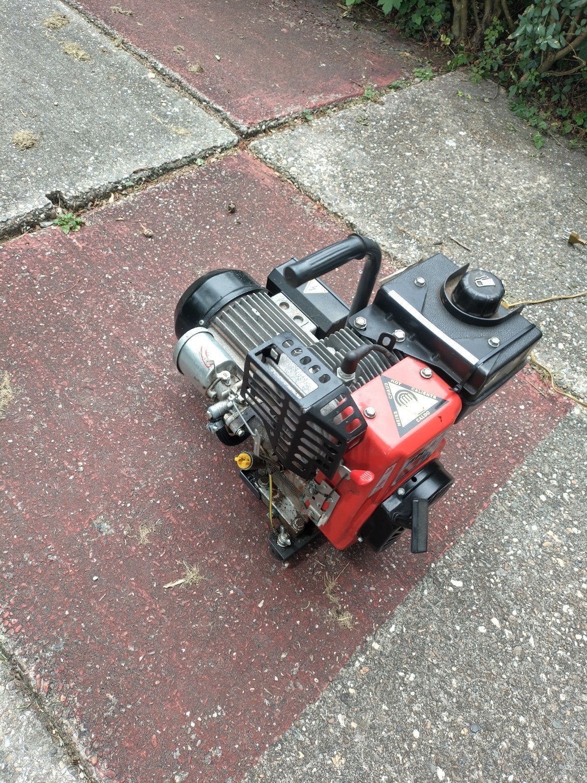 Compacte 4 takt generator, 1200w, Ophalen, Benzinemotor