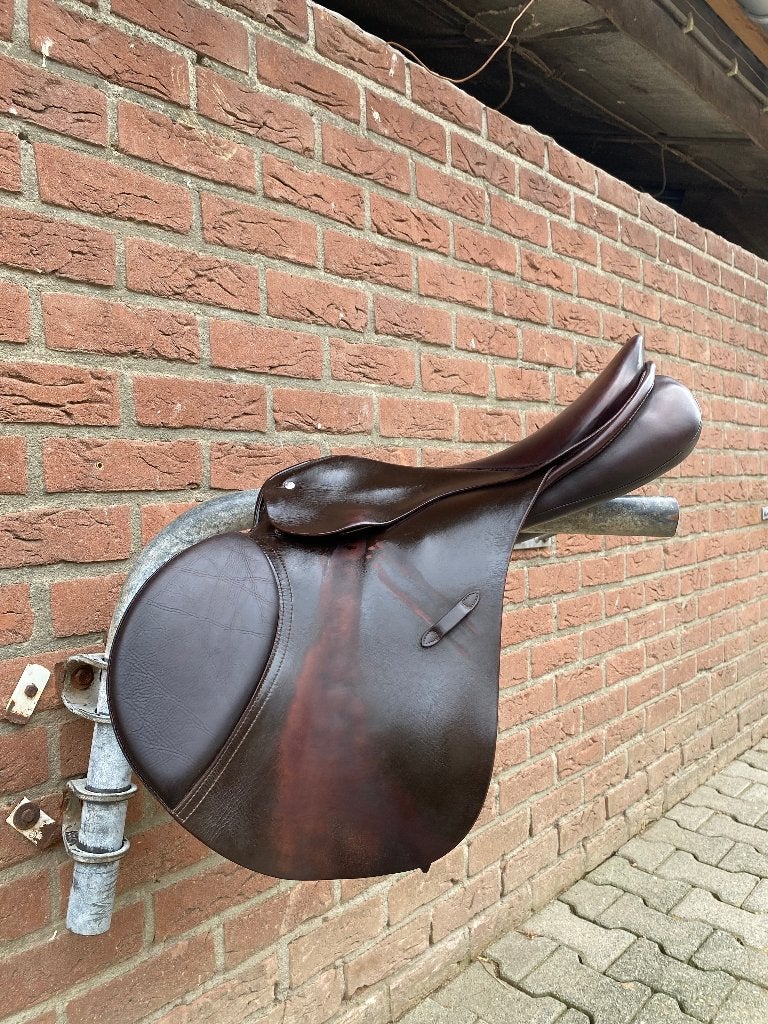 Passier Springzadel Optimum S 17'' - aangepast, brown (2010), Dieren en Toebehoren, Gebruikt, Passier, M (17 inch), Ophalen of Verzenden
